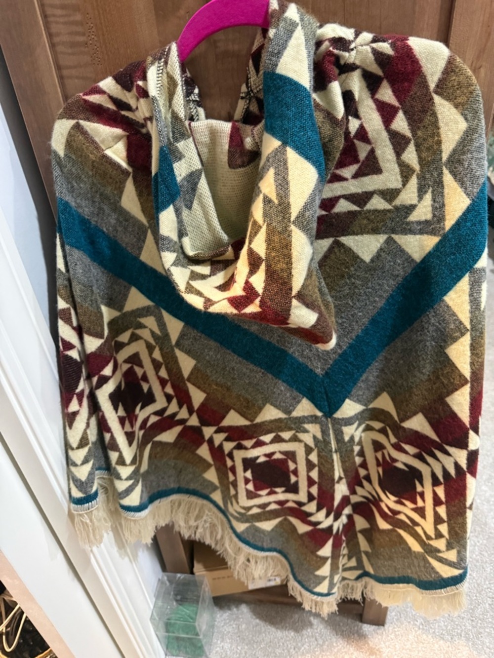 The little poncho adult sized poncho unisex one size - Picture 3 of 9
